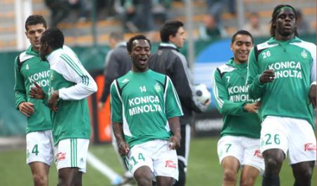 seance d'�chauffement des verts contre rc de lens 2 -0